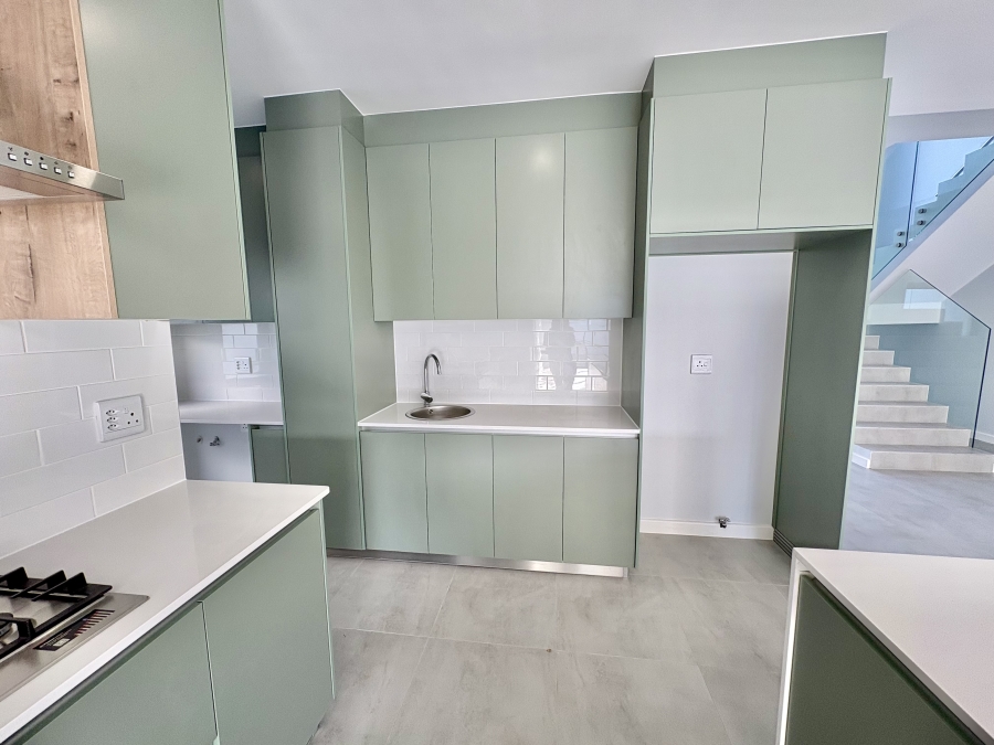 4 Bedroom Property for Sale in Sandown Western Cape